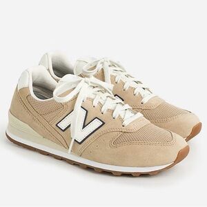 New Balance 996 x JCrew Sneaker in Suede, in color Sand, size 9